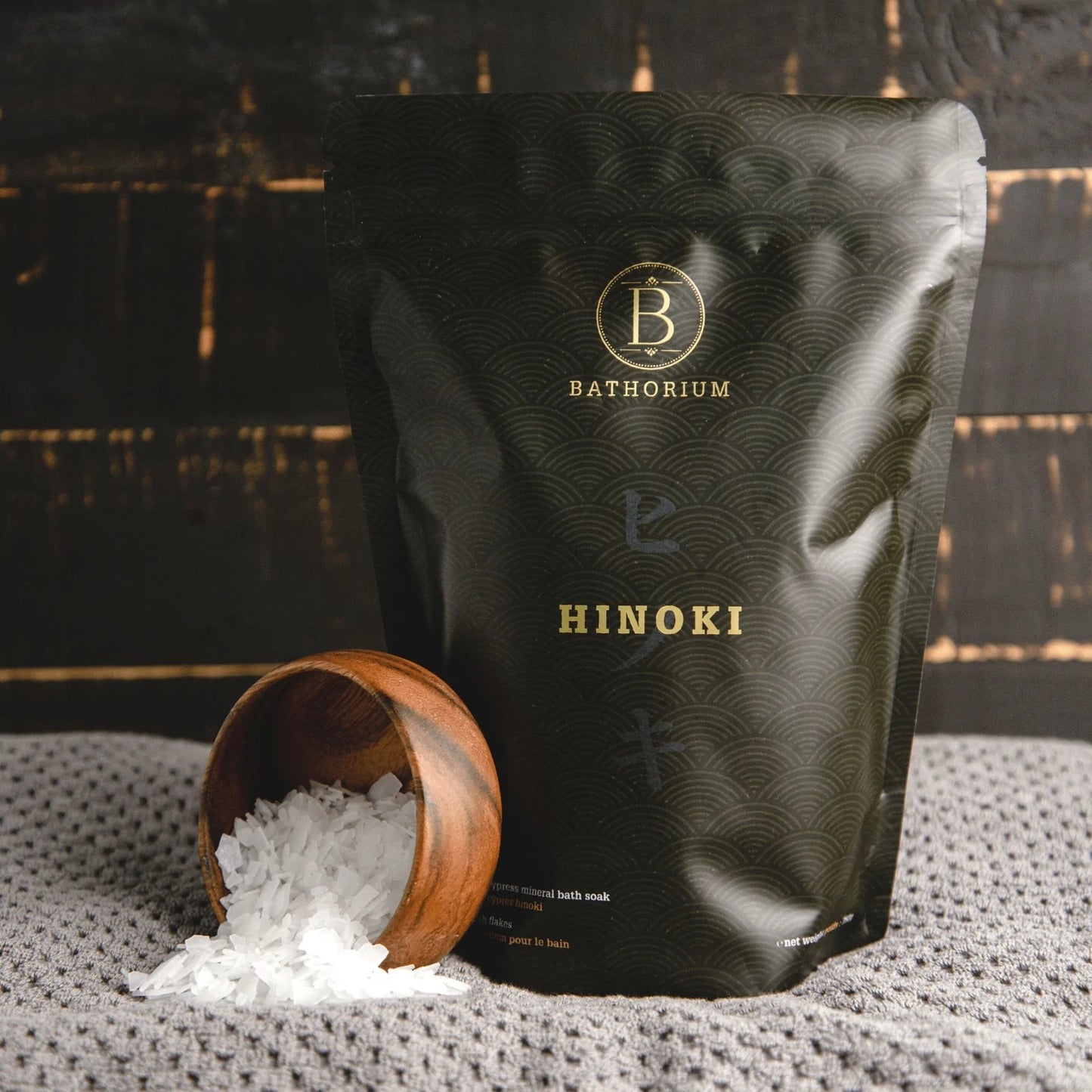 Hinoki Magnesium Bath Flake Soak - The GV Collective